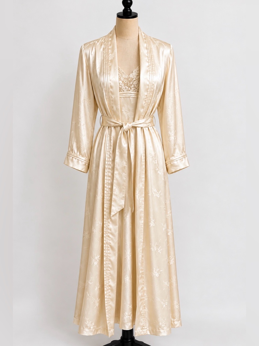 Jones New York Vintage Ivory Satin Robe Nightgown Set Small Floral Lace Long